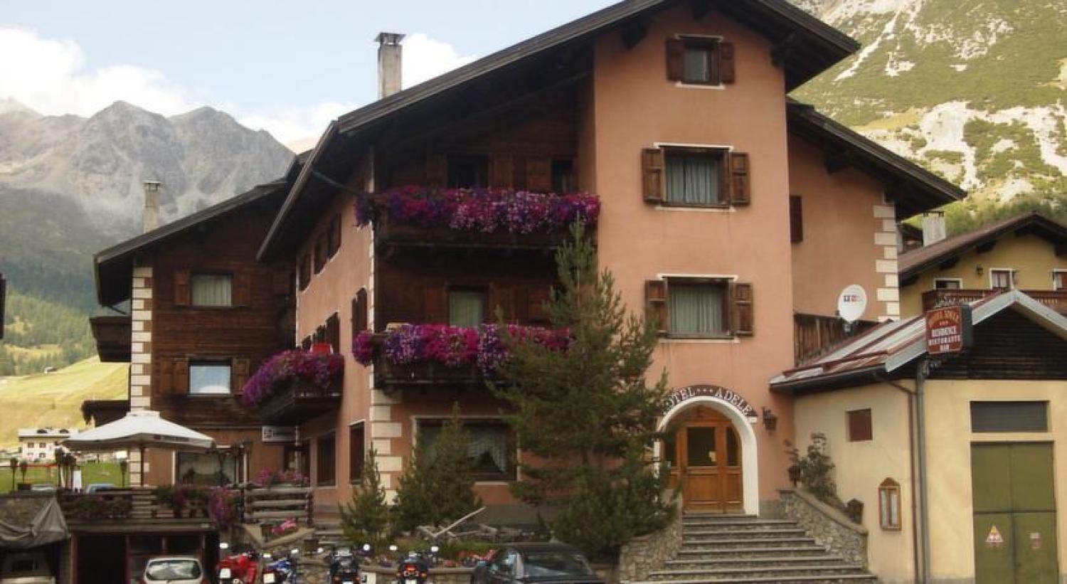 https://www.valtellinaok.com/Foto/Ristoranti/81/ristorante adele livigno.jpg